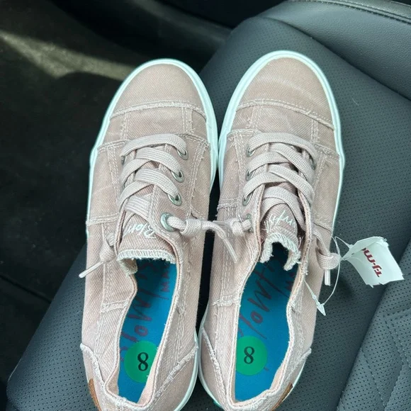 Blowfish Women's Sneakers - Light Pink Canvas - Picture 4 of 6